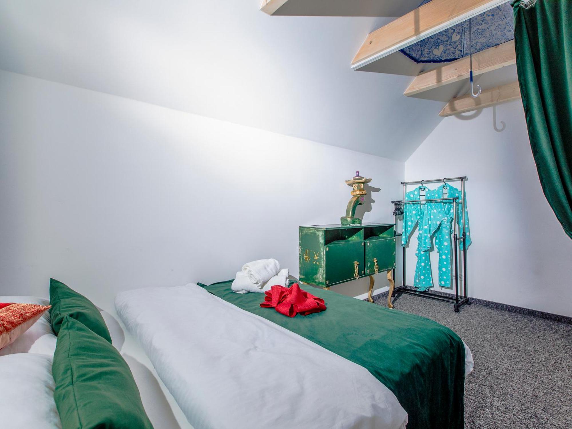 Temple Luxury Resort Rewal Chambre photo